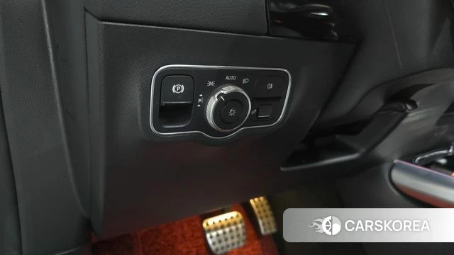 Mercedes-Benz EQA H243 2022 Серебристо-серый из Кореи, фото 6