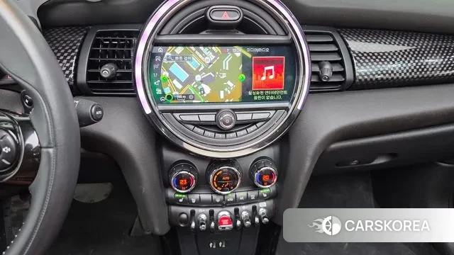 Mini Cooper S Convertible 2020 Песочный из Кореи, фото 6