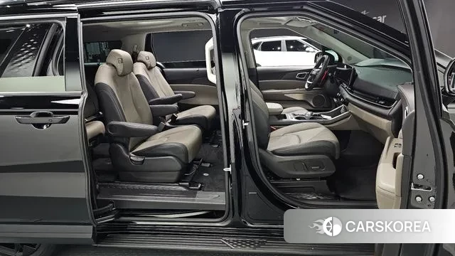 Kia The New Carnival 4th Generation 2025 Черный из Кореи, фото 6