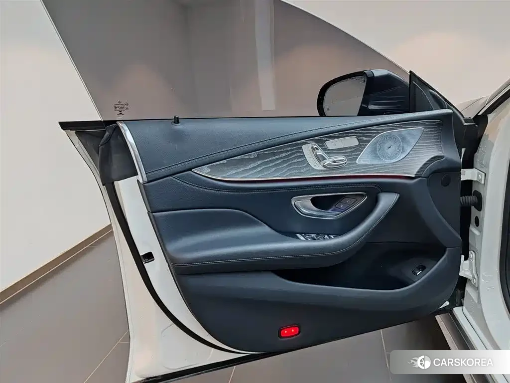 Mercedes-Benz CLS 2023 Silver/gray из Китая, фото 6