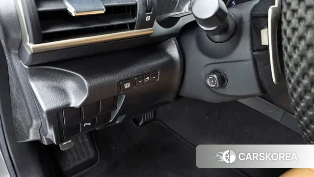 Lexus New IS300 2018 Песочный из Кореи, фото 6