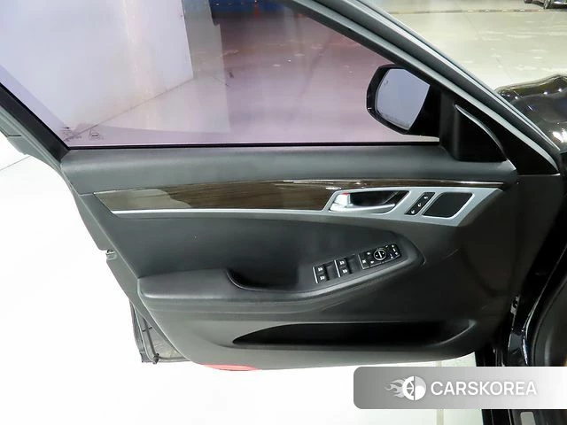 Genesis G80 2018 Черный из Кореи, фото 6