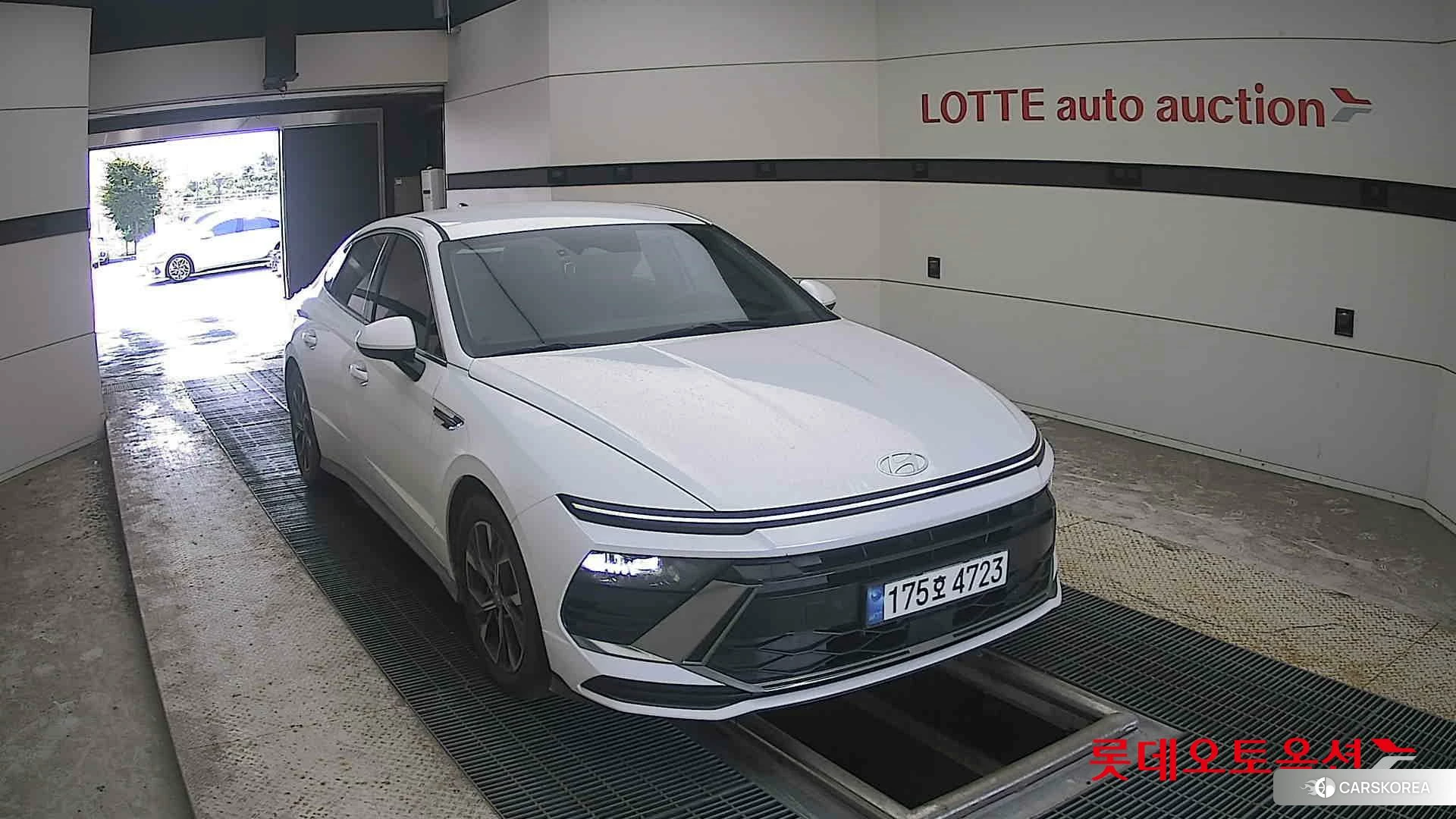 Hyundai Sonata 2024 Serenity White Pearl из Кореи, фото 6