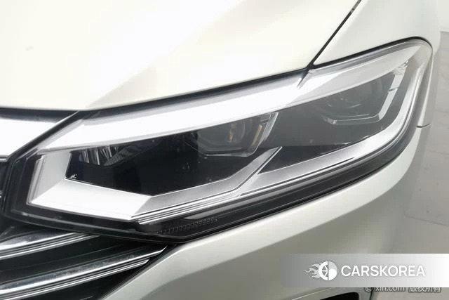 Volkswagen Lavida 2023 Темно-серый из Китая, фото 6