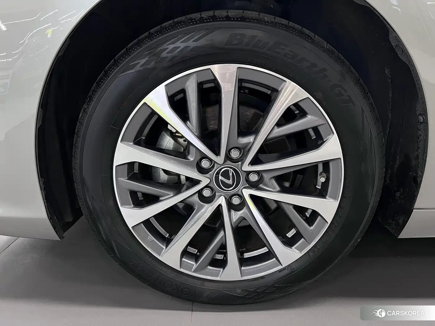 Lexus ES 2023 Champagne/brown из Китая, фото 6