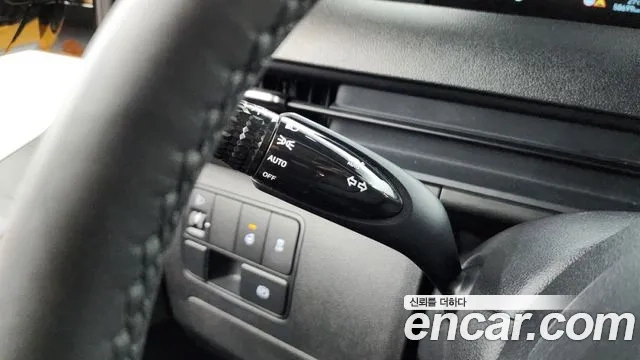 Hyundai Staria 2022 Желтый из Кореи, фото 6