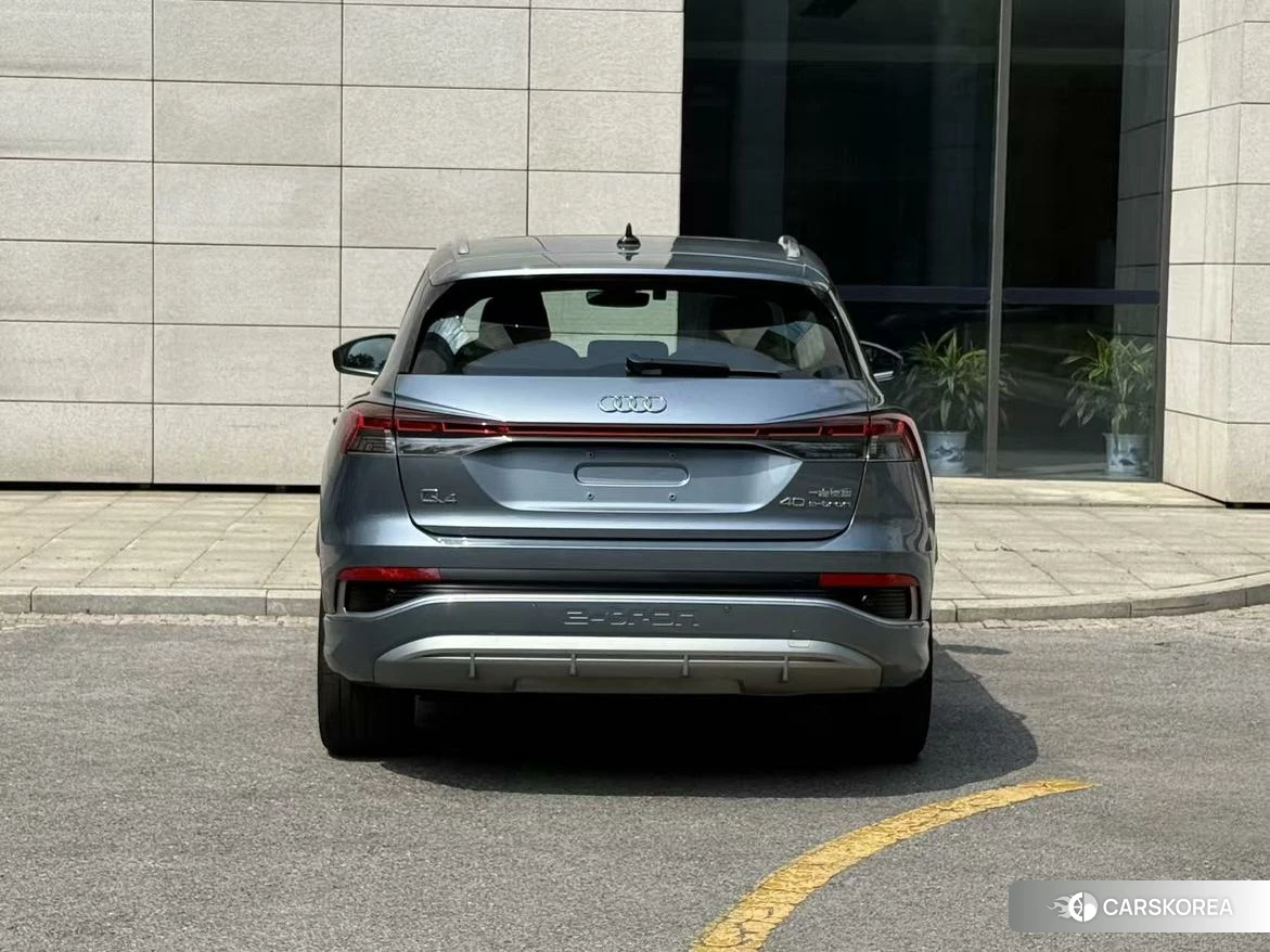 Audi Q4 e-tron 2023 Синий из Китая, фото 6