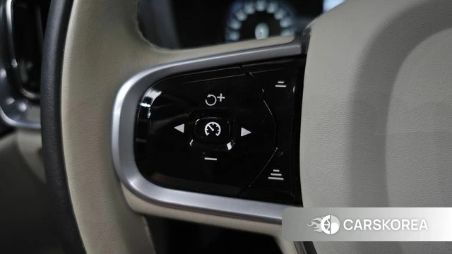 Volvo V60 Cross-Country 2nd Generation 2019 Синий из Кореи, фото 6