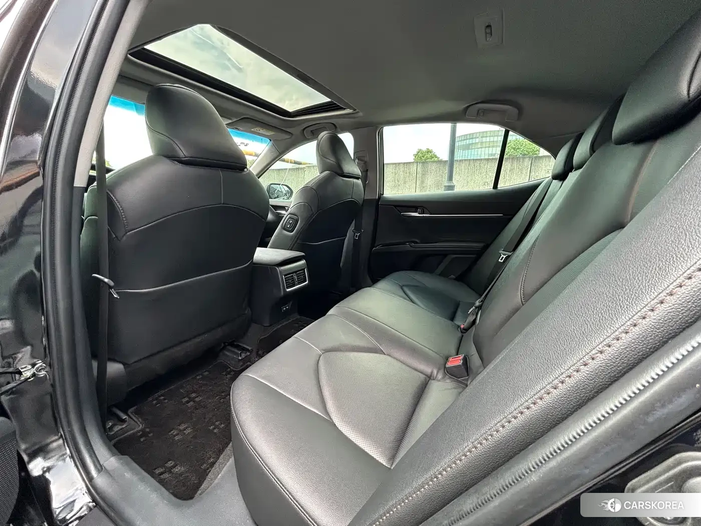 Toyota Camry 2023 Черный из Китая, фото 6