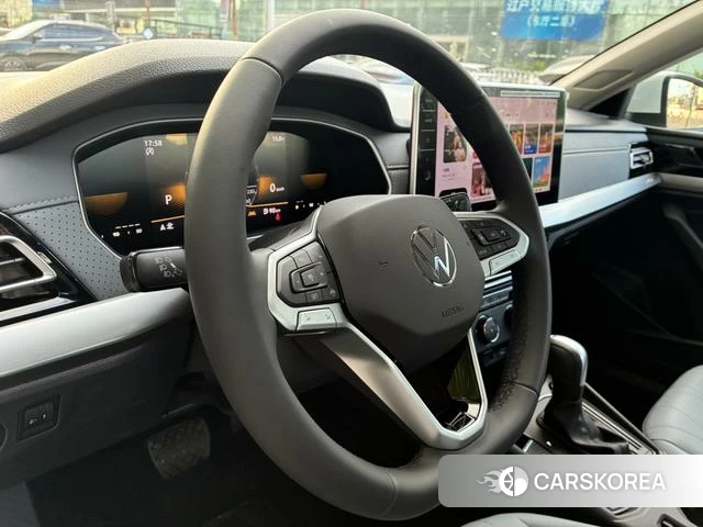 Volkswagen Lavida 2026 Белый из Китая, фото 6