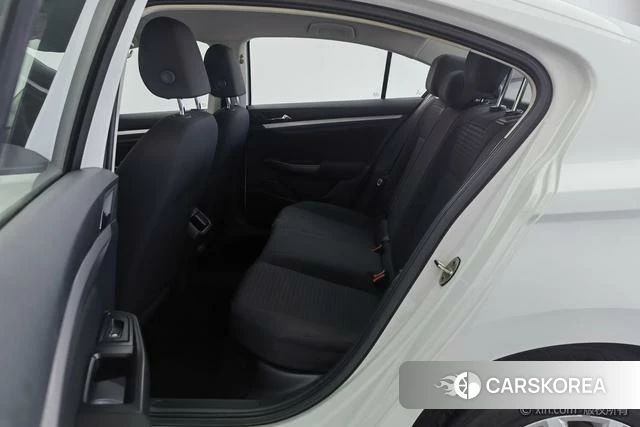 Volkswagen Bora 2022 Белый из Китая, фото 6