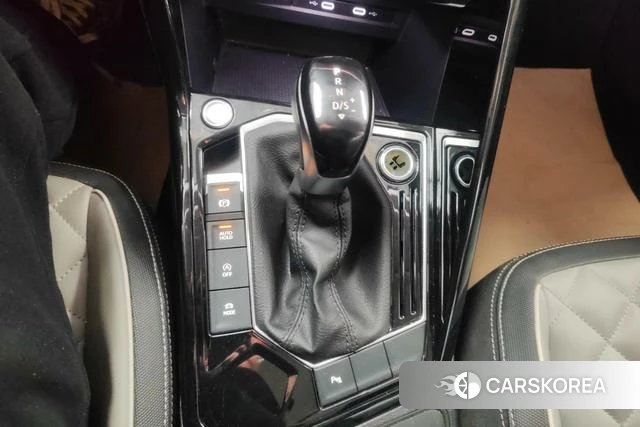 Volkswagen Tanyue 2023 Белый из Китая, фото 6