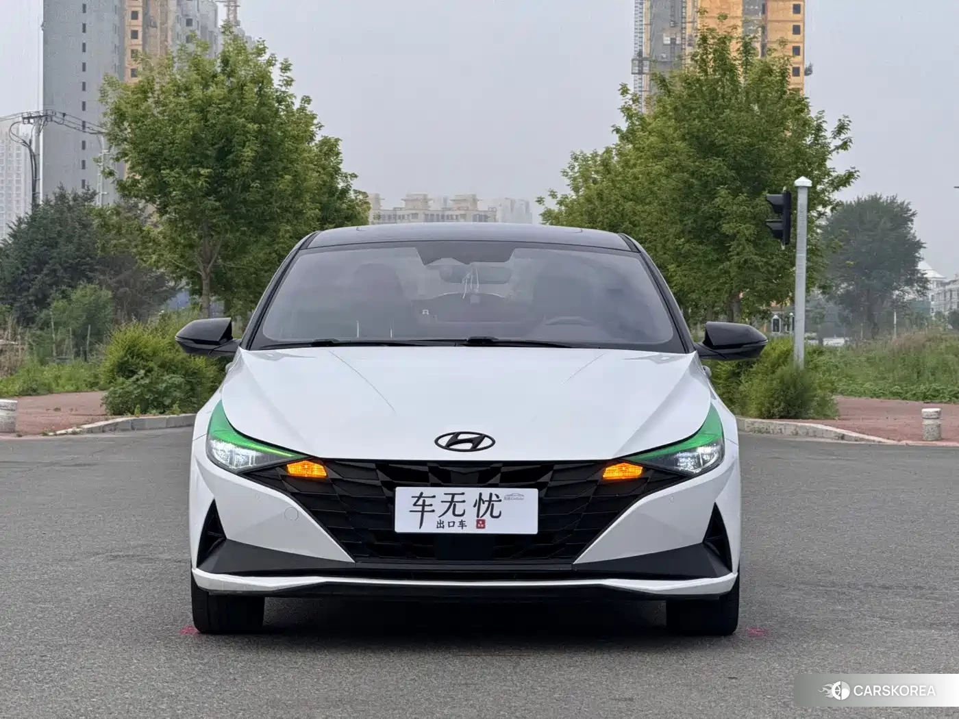 Hyundai Elantra 2022 Белый из Китая, фото 6