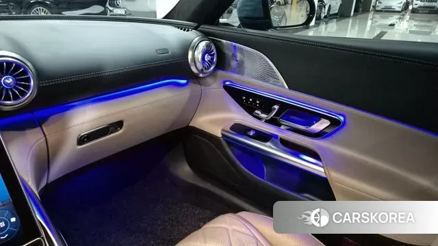 Mercedes-Benz SL-Class R232 2024 Небесно-голубой из Кореи, фото 6