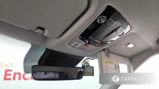 Kia Seltos 2022 Белый из Кореи, фото 6