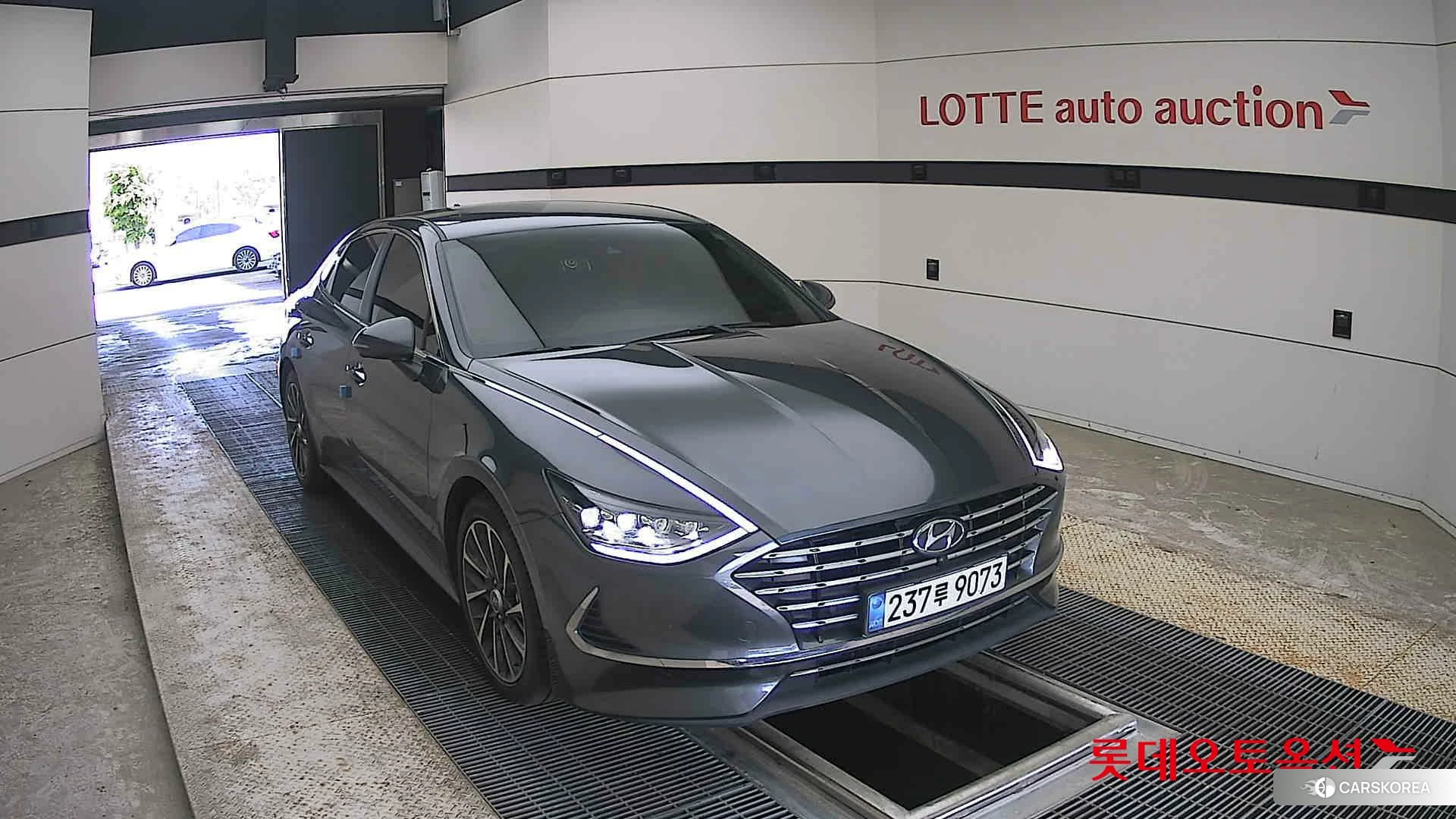 Hyundai Sonata Hybrid 2023 Другое из Кореи, фото 6