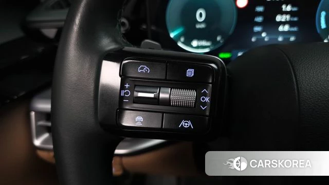Hyundai Grandeur Hybrid (GN7) 2023 Светло-серебряный цвет из Кореи, фото 6