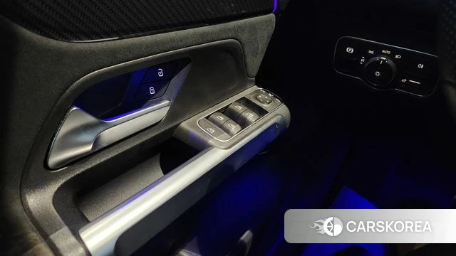 Mercedes-Benz GLB-Class X247 2022 Белый из Кореи, фото 6