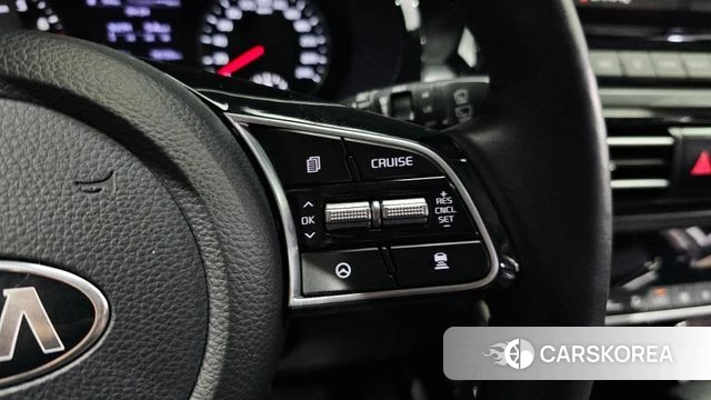 Kia Seltos 2021 Белый из Кореи, фото 6