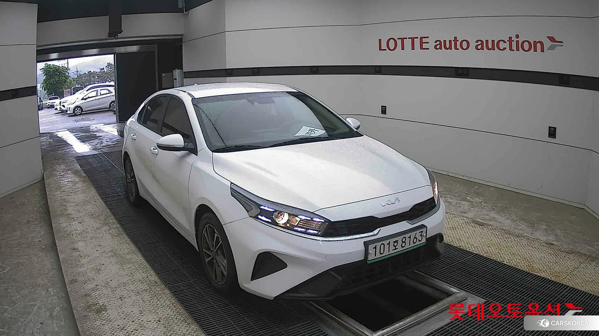 Kia K3 2022 Белый из Кореи, фото 6