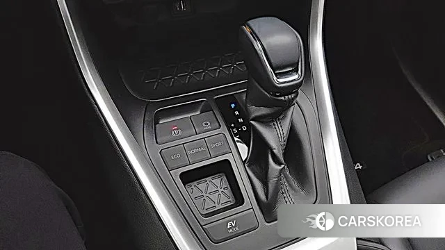 Toyota RAV4 5th Generation 2024 Черный из Кореи, фото 6