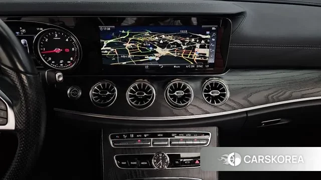 Mercedes-Benz E-Class W213 2018 Черный из Кореи, фото 6