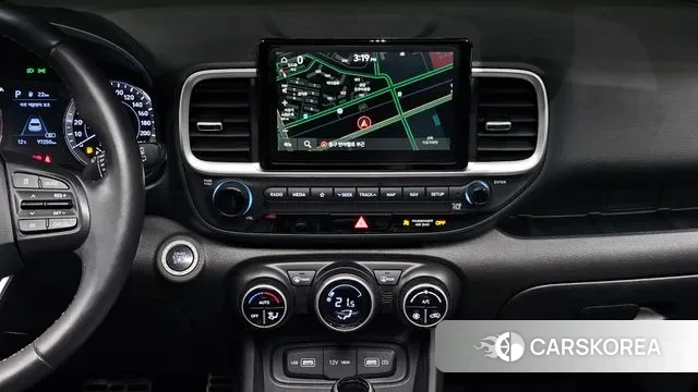 Hyundai Venue 2022 Белый из Кореи, фото 6