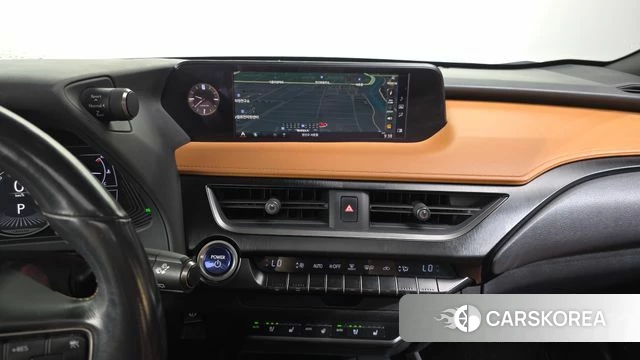 Lexus UX250h id 4351065 из Кореи 6