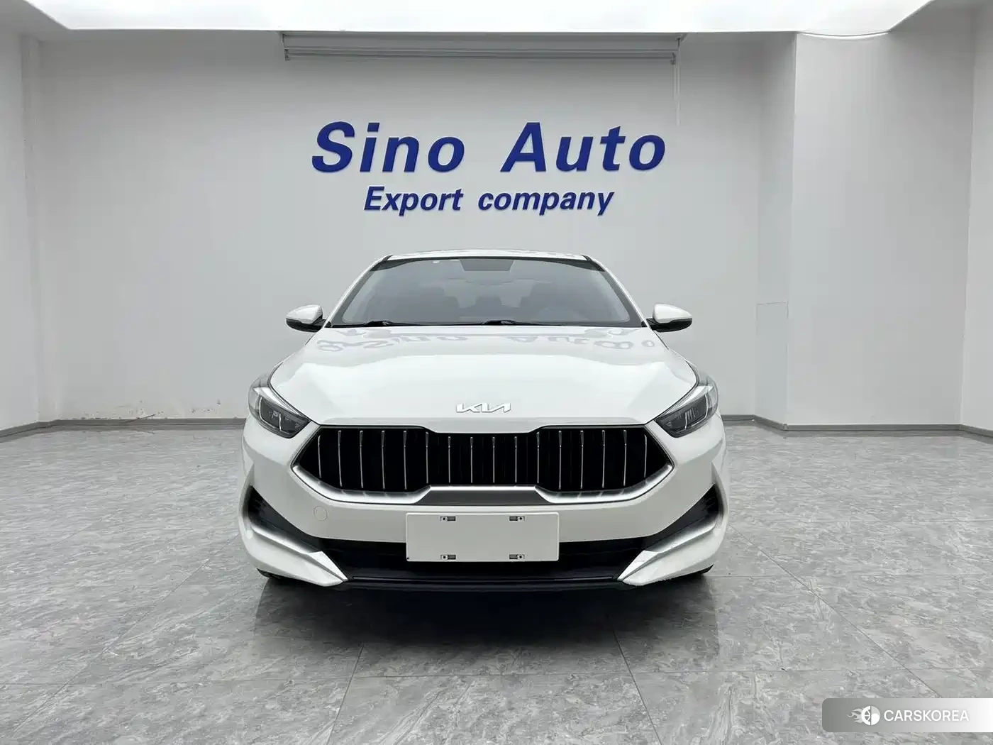 Kia K3 2022 Белый из Китая, фото 6