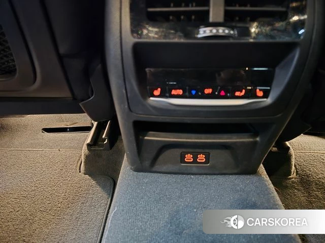 BMW X3 (G01) 2023 Серебристо-серый из Кореи, фото 6