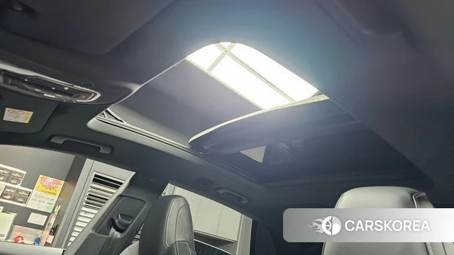 Audi Q8 (4M) 2022 Черный из Кореи, фото 6