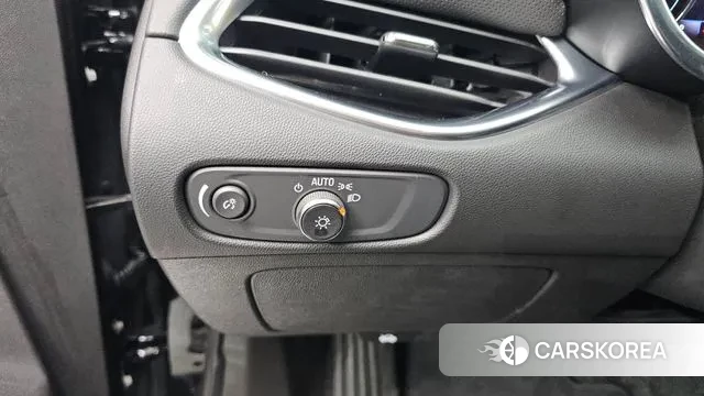 Chevrolet (GM Daewoo) The New Malibu 2020 Черный из Кореи, фото 6