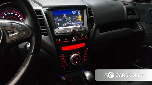 Ssangyong Tivoli Armor 2018 Белый из Кореи, фото 6