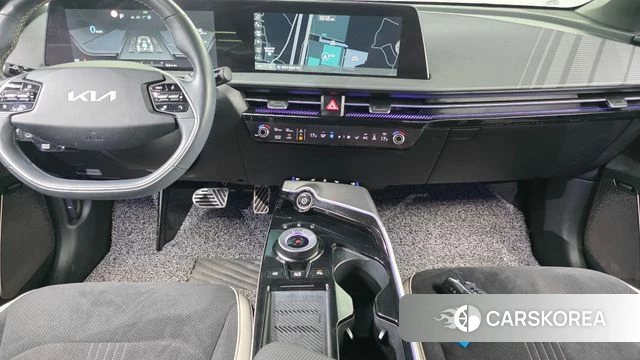 Kia EV6 2021 Серебристо-серый из Кореи, фото 6