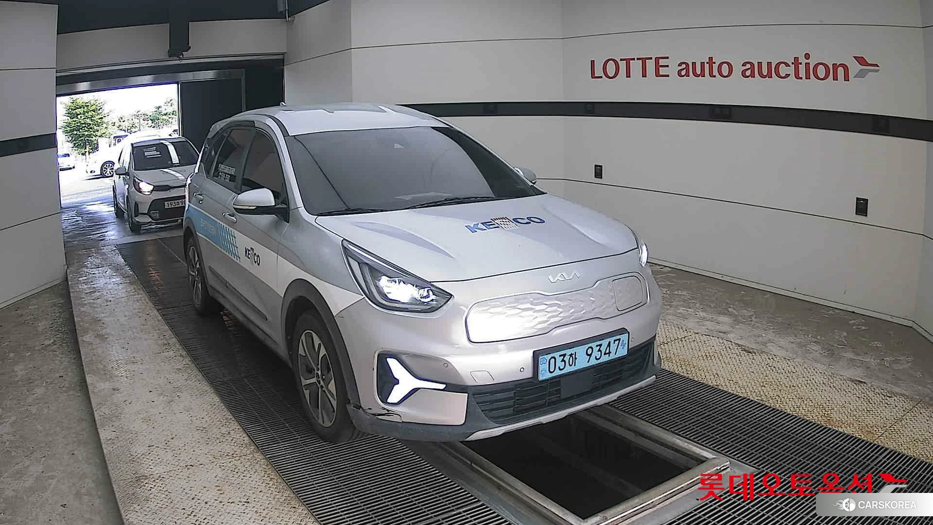 Kia Niro Plus 2023 Sparkling Silver из Кореи, фото 6