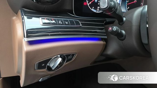 Mercedes-Benz E-Class W213 2020 Белый из Кореи, фото 6