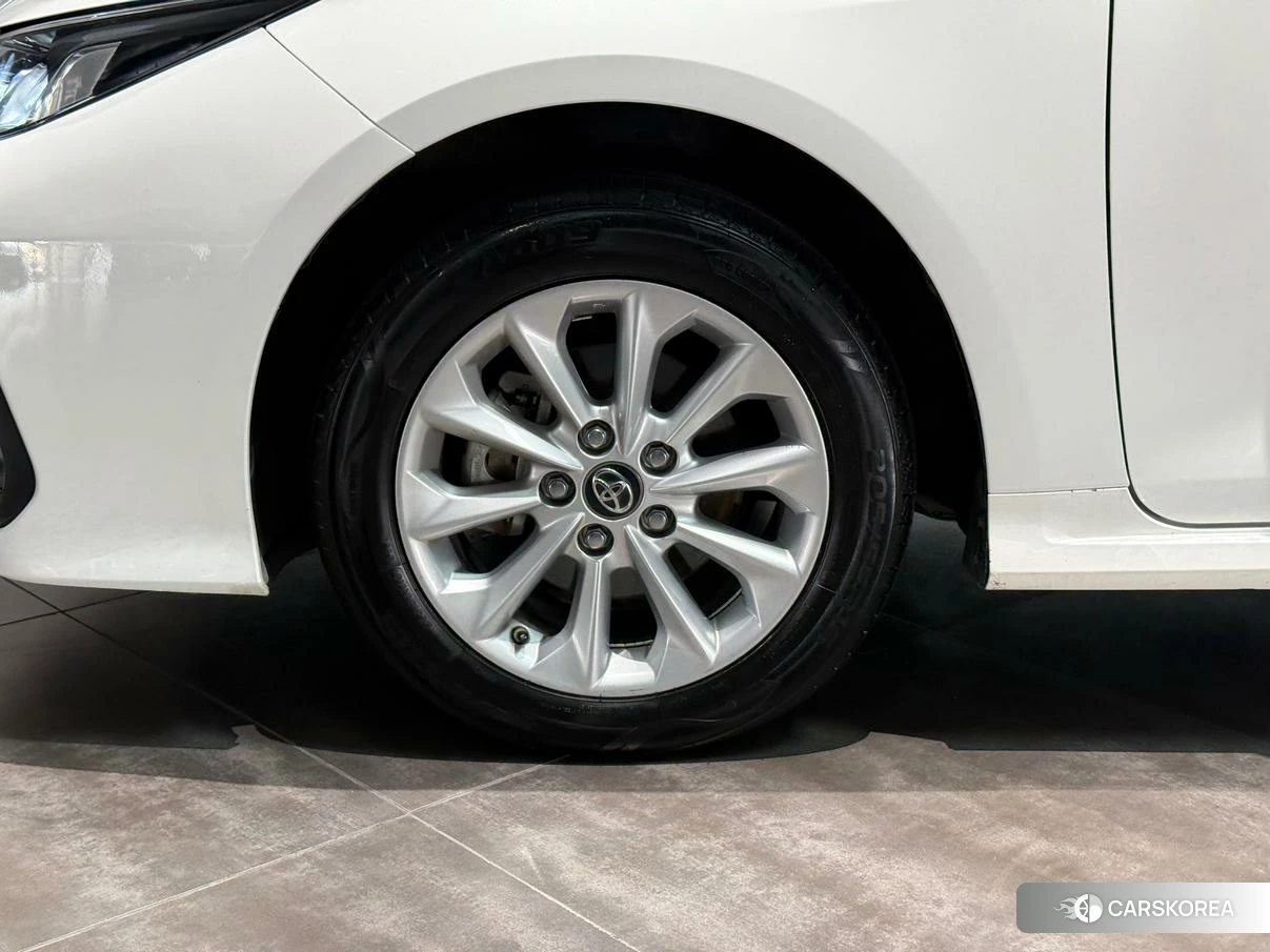 Toyota Corolla 2021 Белый из Китая, фото 6