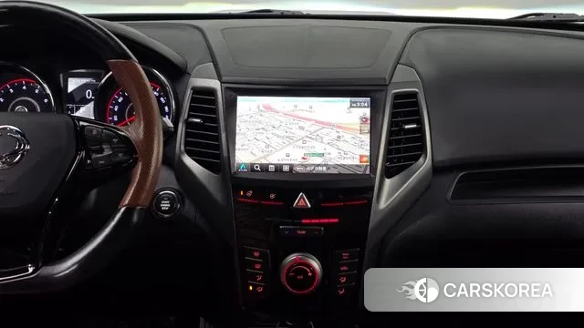 Ssangyong Tivoli Armor 2018 Белый из Кореи, фото 6