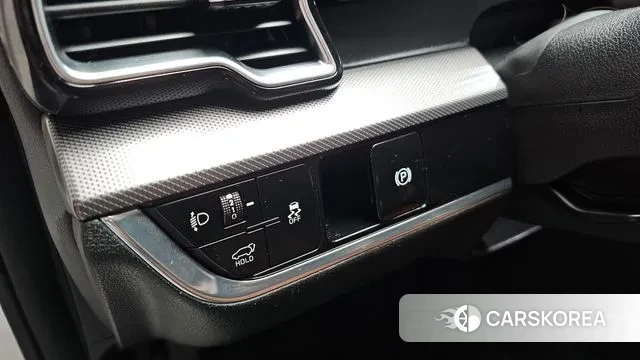 Kia Sportage 5th Generation 2022 Белый из Кореи, фото 6