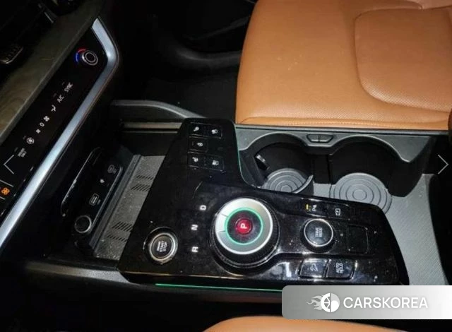 Kia Sportage 5th Generation Hybrid 2023 Белый из Кореи, фото 6