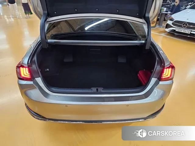 Lexus ES300h 7th generation 2025 Песочный из Кореи, фото 6