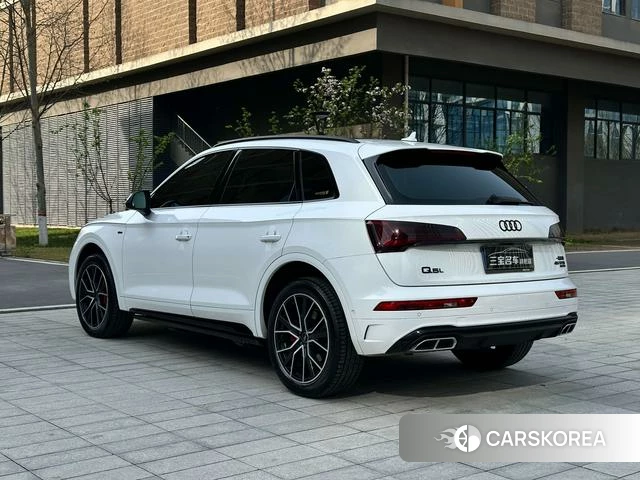 Audi Q5L 2024 Белый из Китая, фото 6