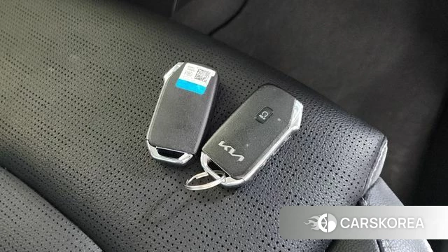 Kia The New K3 2nd generation 2023 Белый из Кореи, фото 6
