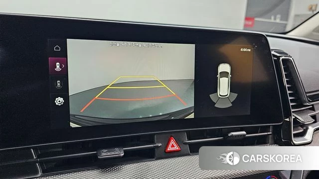 Kia Sportage 5th Generation 2022 Белый из Кореи, фото 6