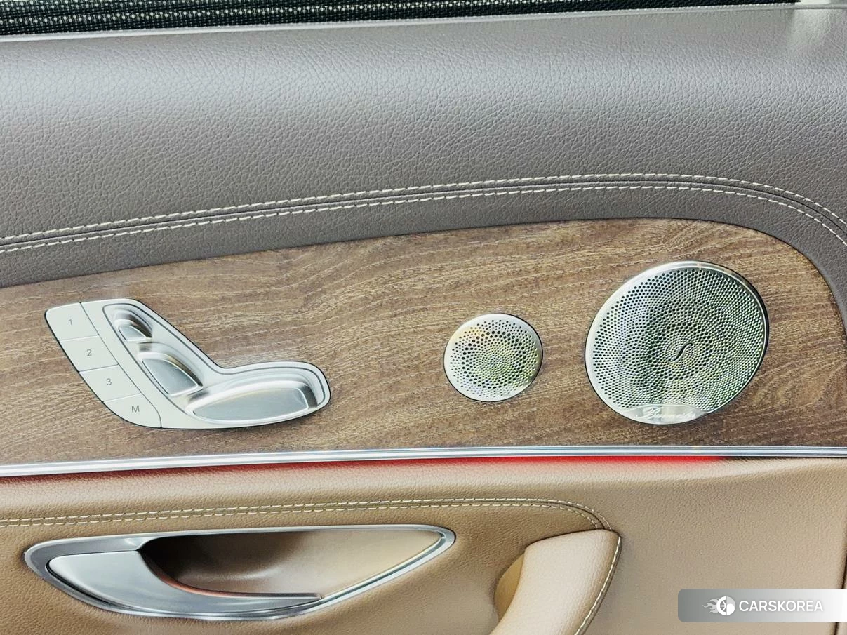 Mercedes-Benz E-class 2021 Черный из Китая, фото 6