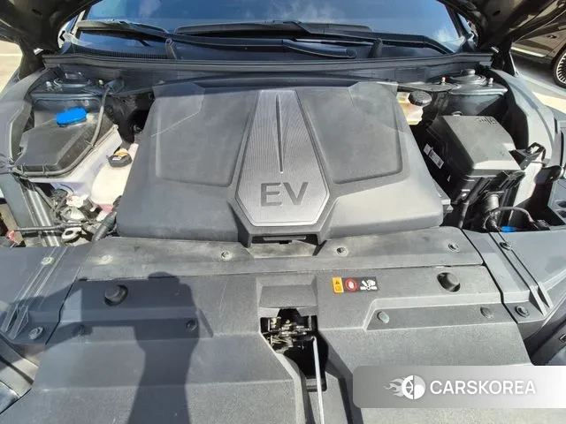 Kia EV6 2021 Серый из Кореи, фото 6