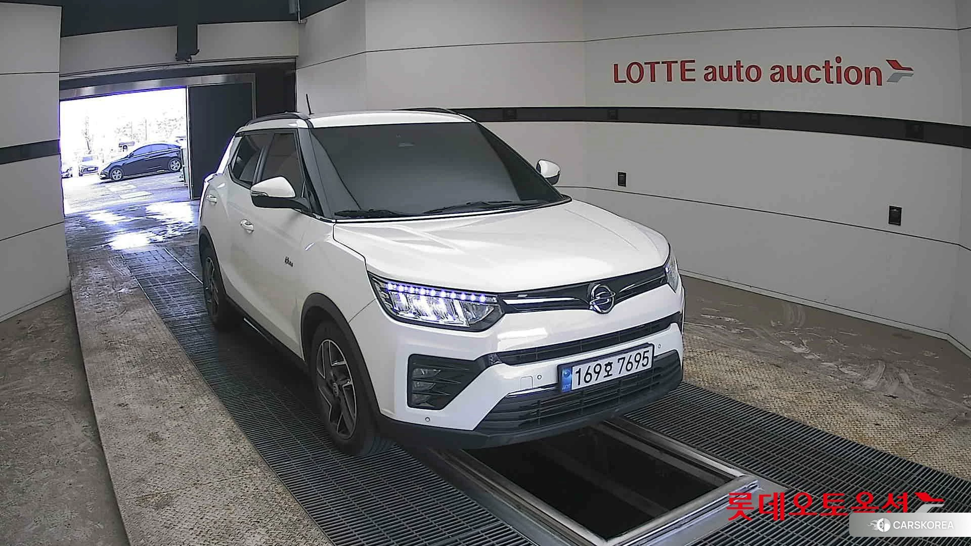 SsangYong Tivoli 2022 Grand White из Кореи, фото 6