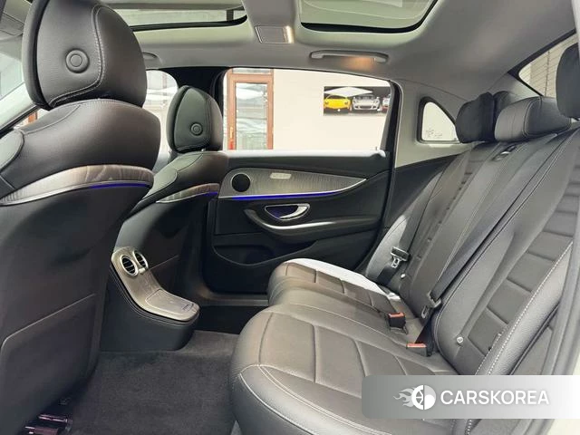 Mercedes-Benz E-class id 4209016 из Китая 6