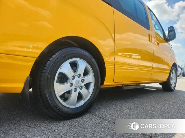 Hyundai The New Grand Starex 2021 Желтый из Кореи, фото 6