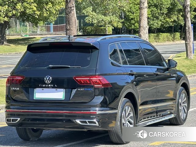 Volkswagen Tiguan L PHEV 2023 Черный из Китая, фото 6